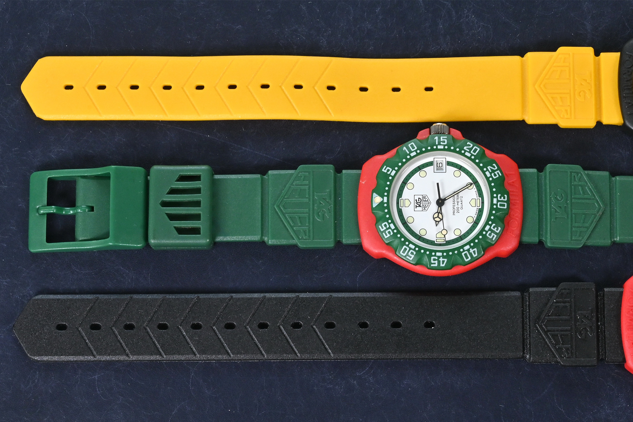 formula 1 straps
