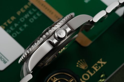 Rolex Sea-Dweller ref. 126600 case profile, crown side