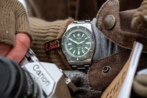 Traska Freediver Hunter Green on wrist