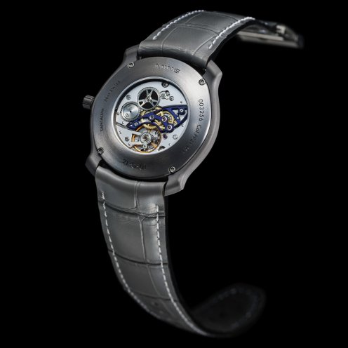 Ming Project 21 case back and movement